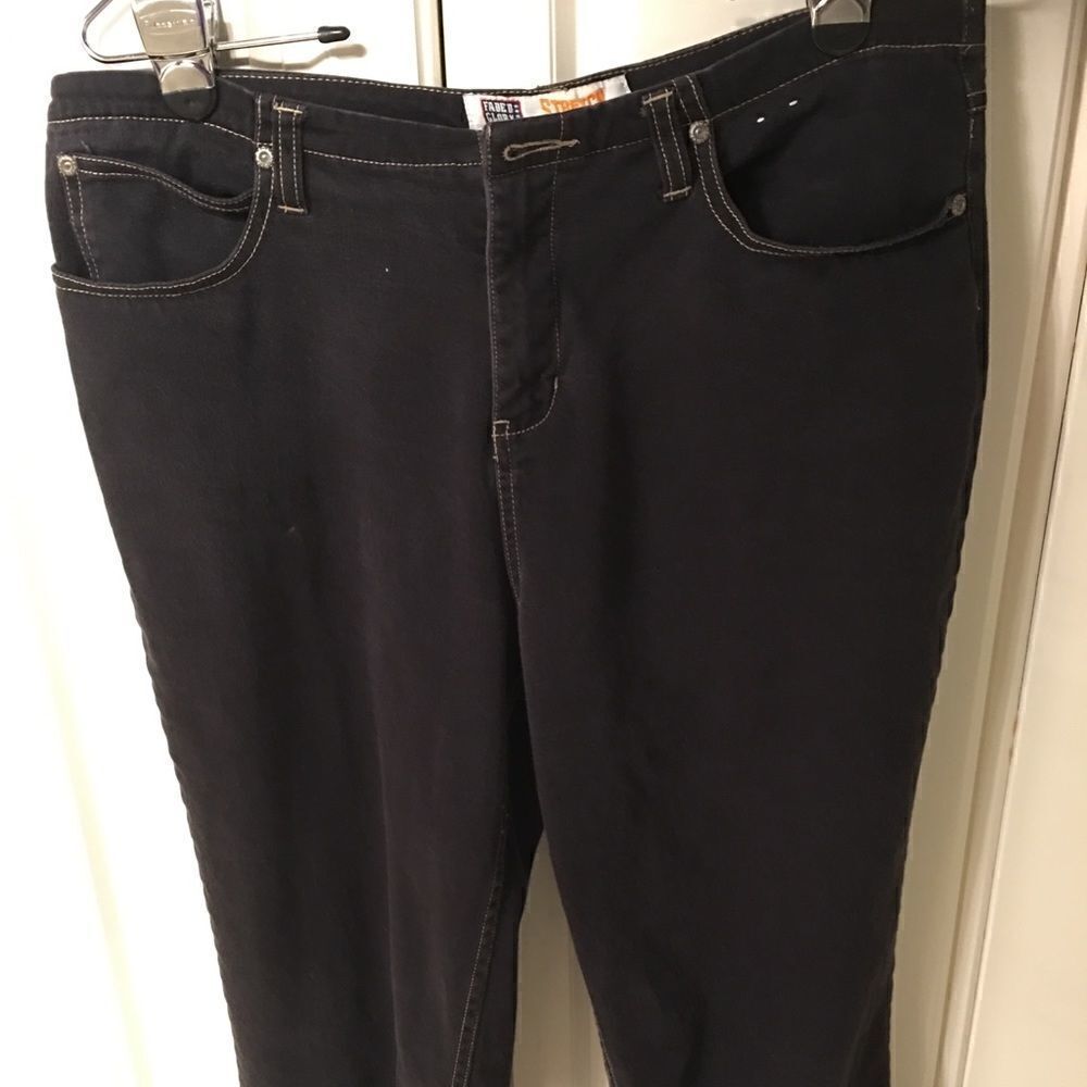 Black Charcoal Washed Capris, good worn condition.
